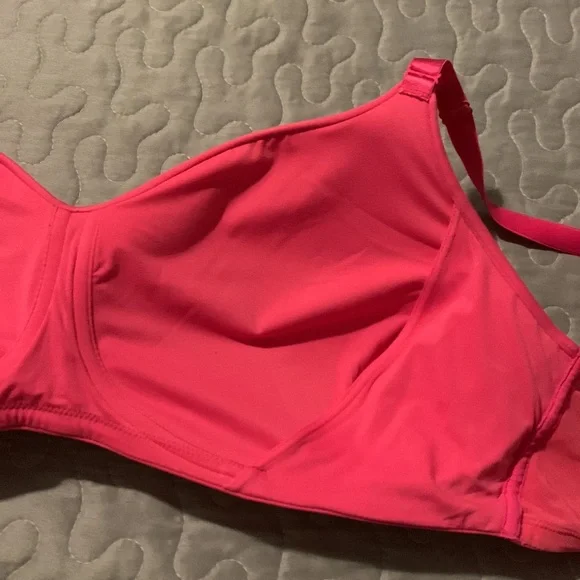 New torrid curve pink bra - Picture 3 of 5